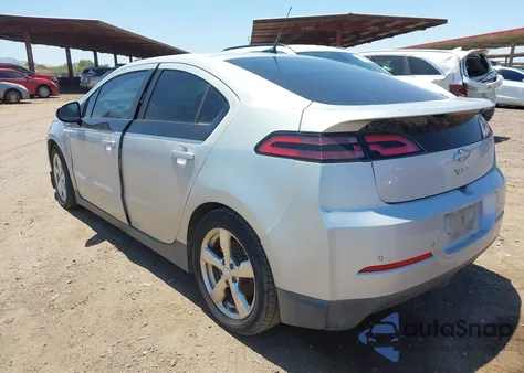 2013 Chevrolet Volt from USA, damaged, VIN 1G1RB6E45DU144537